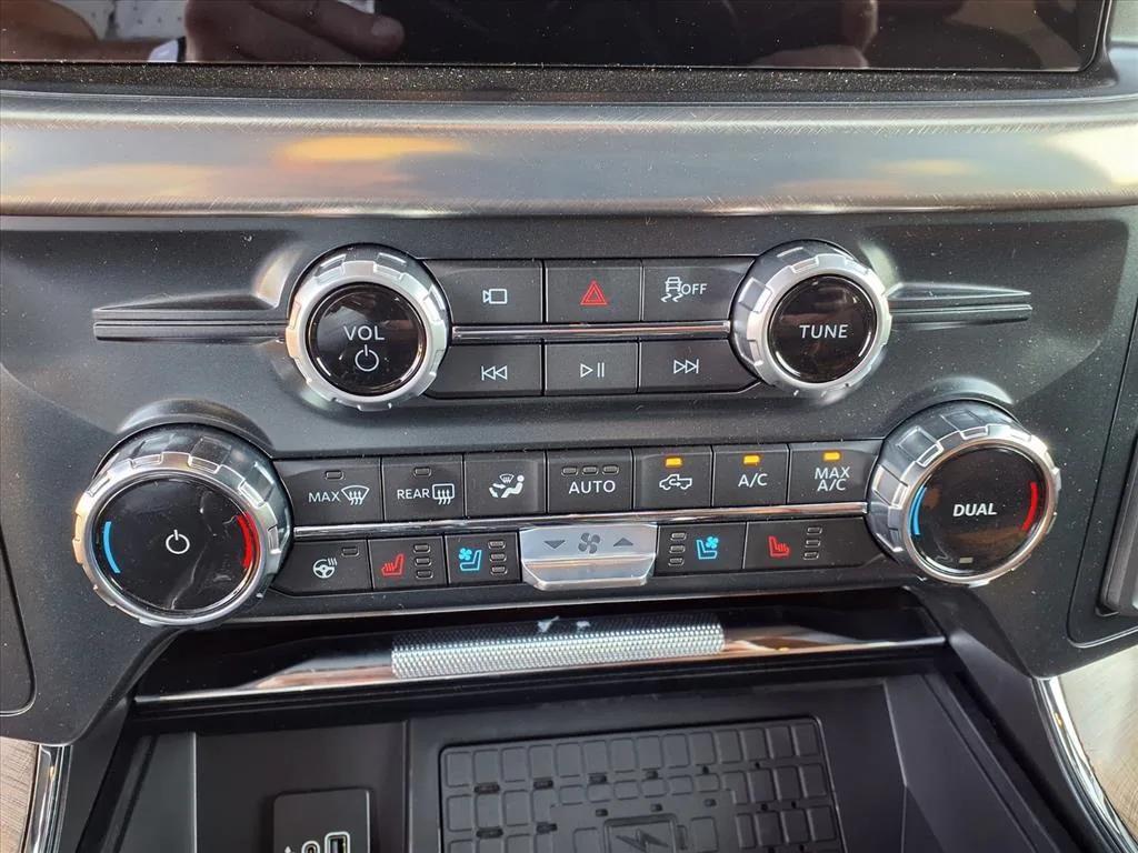 new 2025 Ford F-150 car, priced at $73,303