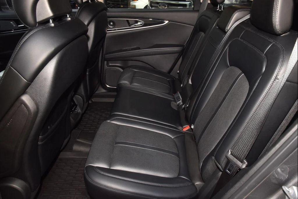 used 2022 Lincoln Nautilus car, priced at $31,701