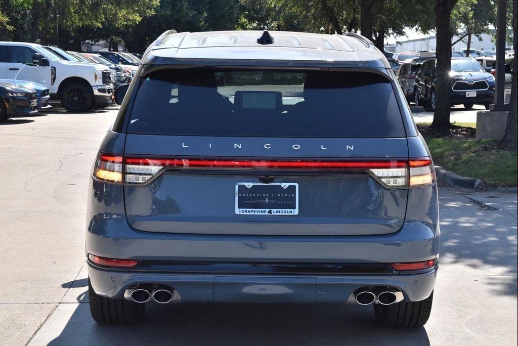 new 2025 Lincoln Aviator car, priced at $74,347