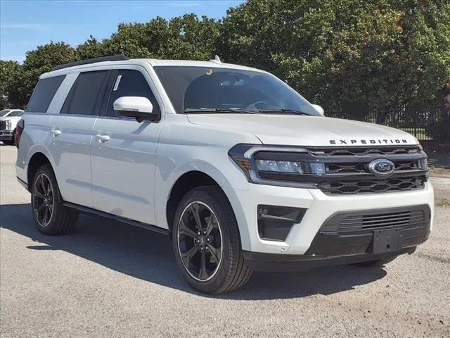 new 2024 Ford Expedition car, priced at $65,169