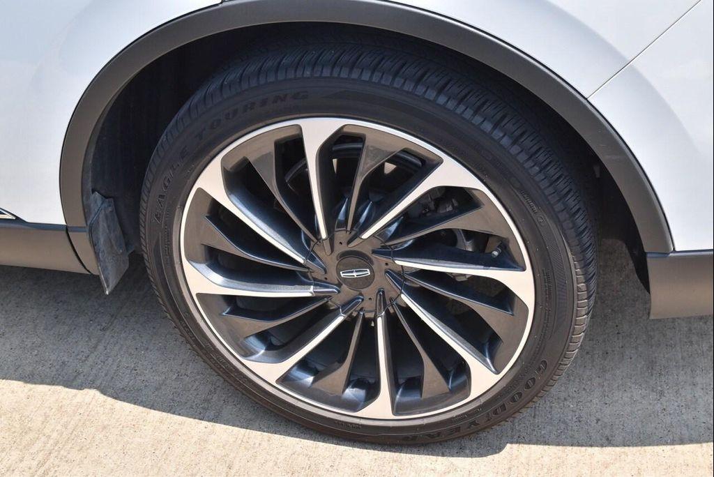 used 2022 Lincoln Aviator car, priced at $44,000
