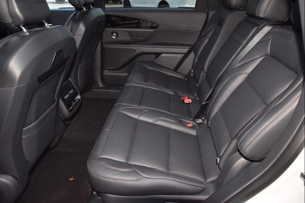 new 2025 Lincoln Nautilus car, priced at $61,507