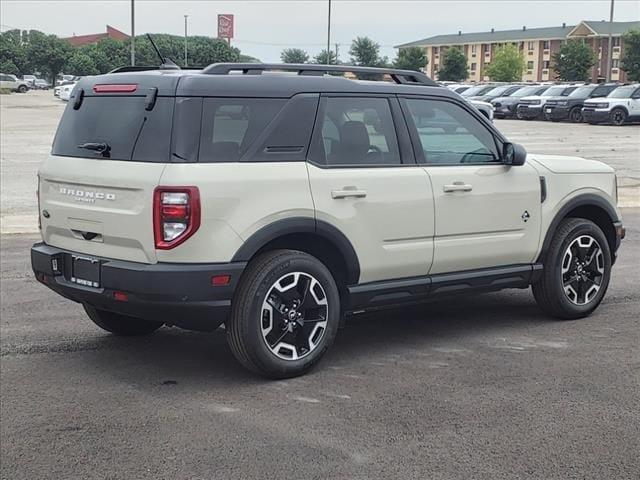 new 2024 Ford Bronco Sport car, priced at $33,940