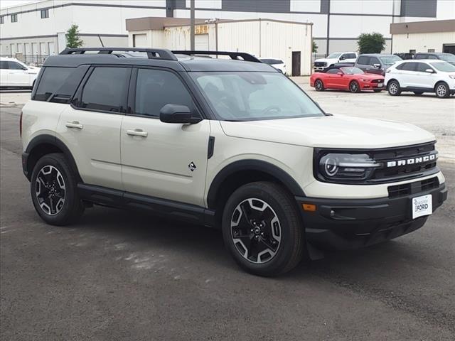 new 2024 Ford Bronco Sport car, priced at $33,940