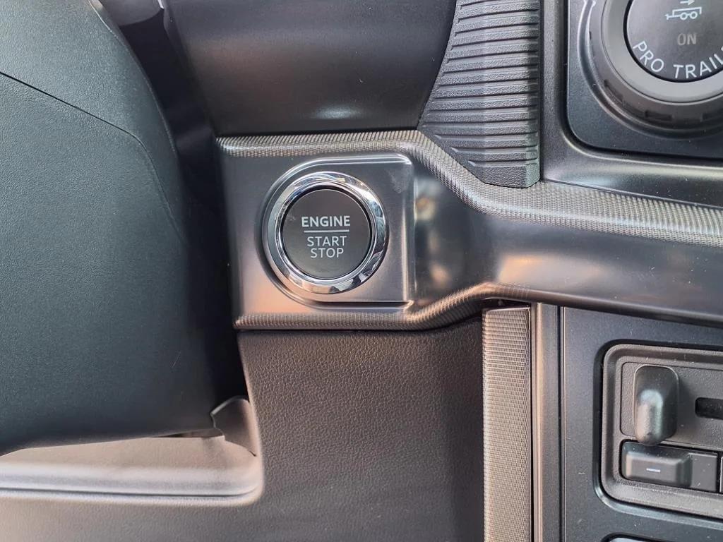 new 2025 Ford F-150 car, priced at $75,966