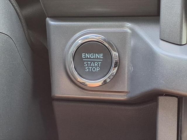 new 2025 Ford F-150 car, priced at $43,599