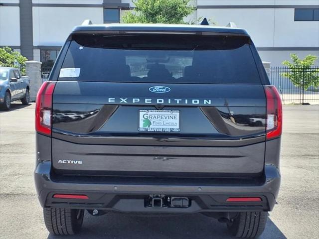 new 2025 Ford Expedition car, priced at $69,450