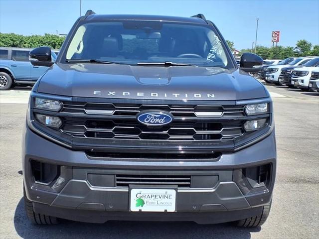 new 2025 Ford Expedition car, priced at $69,450