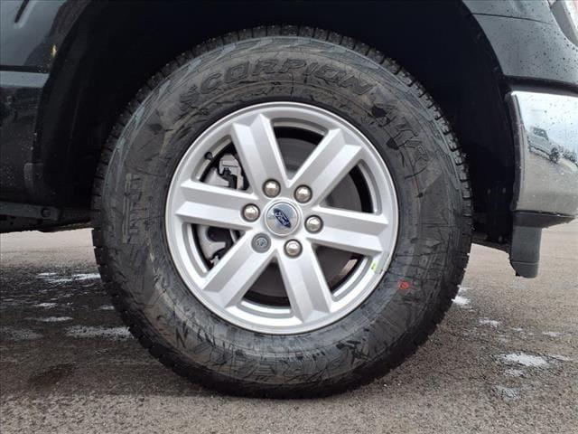 new 2025 Ford F-150 car, priced at $46,915