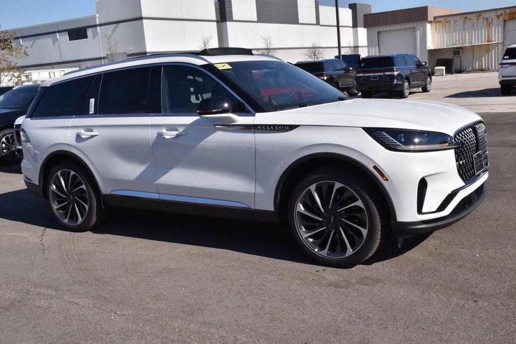 new 2025 Lincoln Aviator car, priced at $73,968