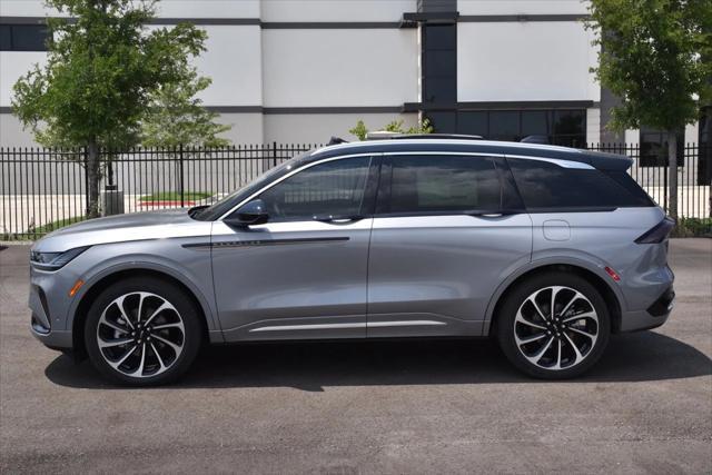 new 2024 Lincoln Nautilus car, priced at $76,695