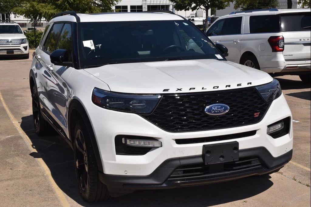 used 2023 Ford Explorer car, priced at $37,874