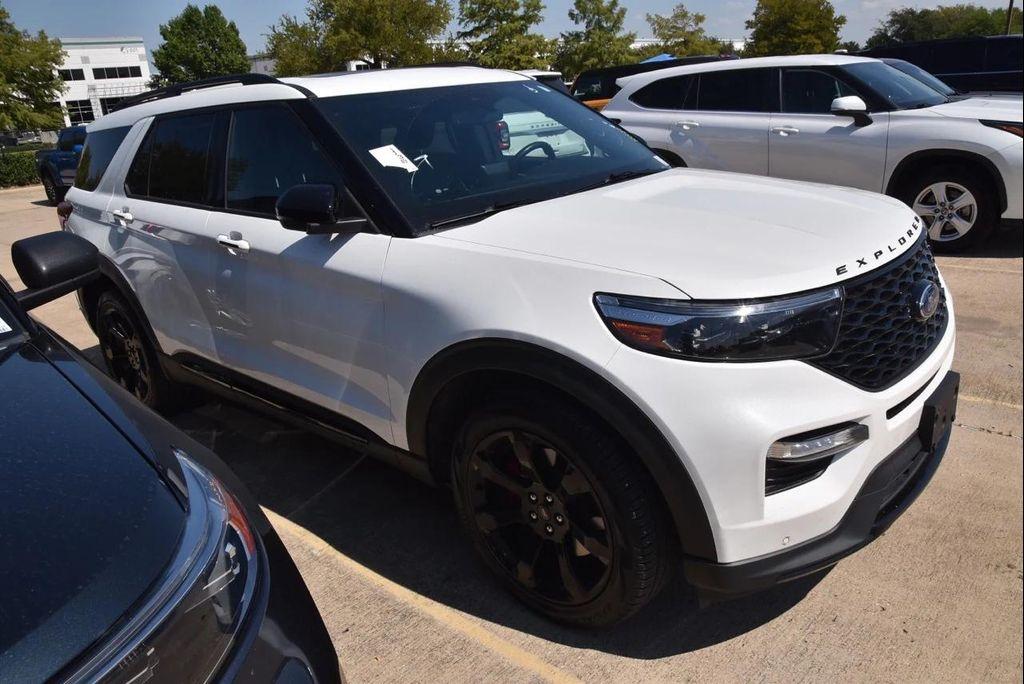 used 2023 Ford Explorer car, priced at $37,874