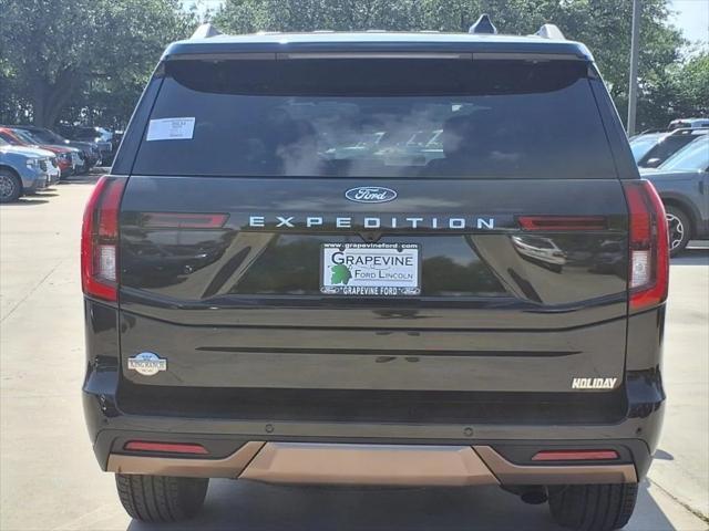 new 2025 Ford Expedition car, priced at $86,395