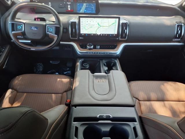 new 2025 Ford Expedition car, priced at $86,395