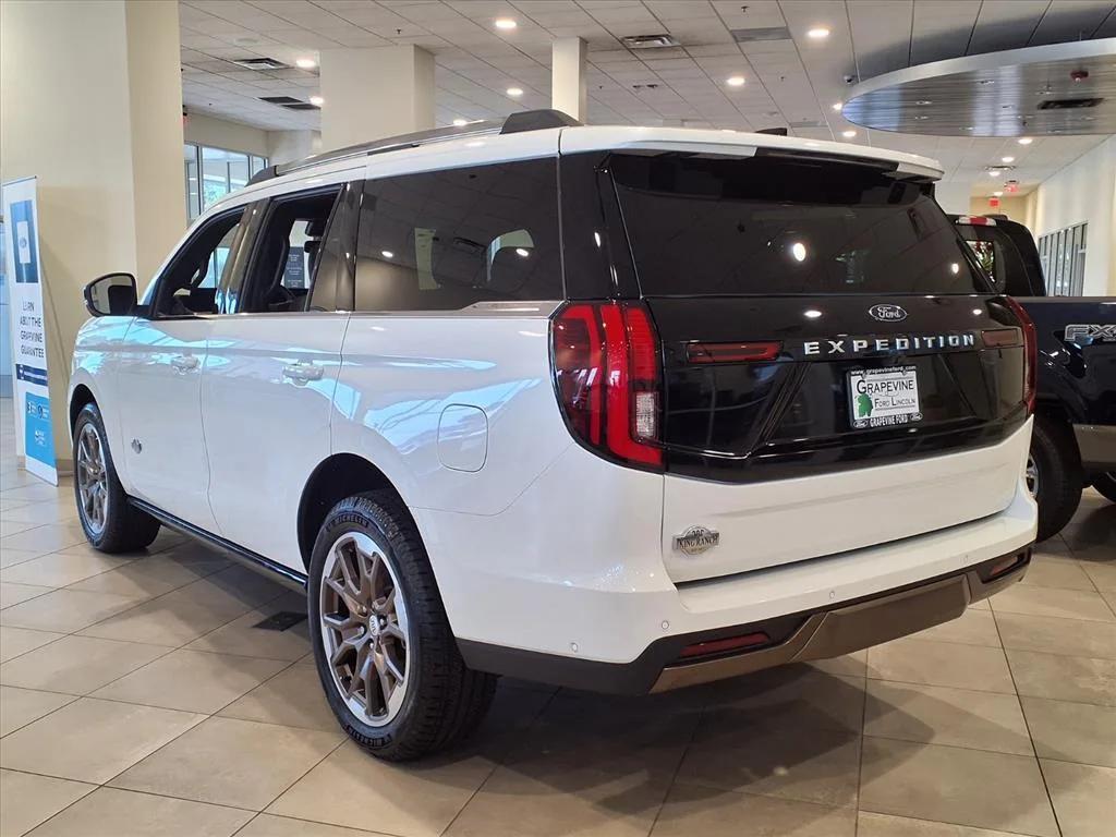 new 2025 Ford Expedition car, priced at $87,165