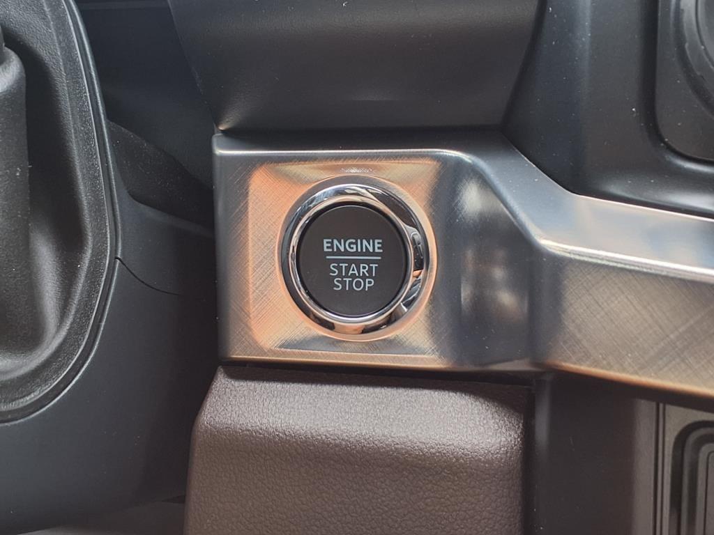 new 2025 Ford F-250 car, priced at $86,050