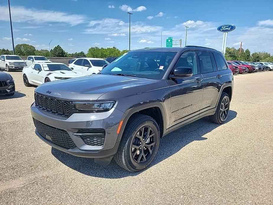 new 2024 Jeep Grand Cherokee car, priced at $42,530