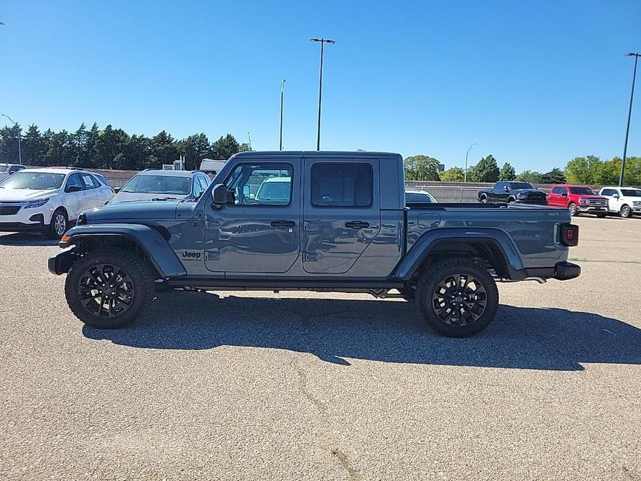 new 2024 Jeep Gladiator car