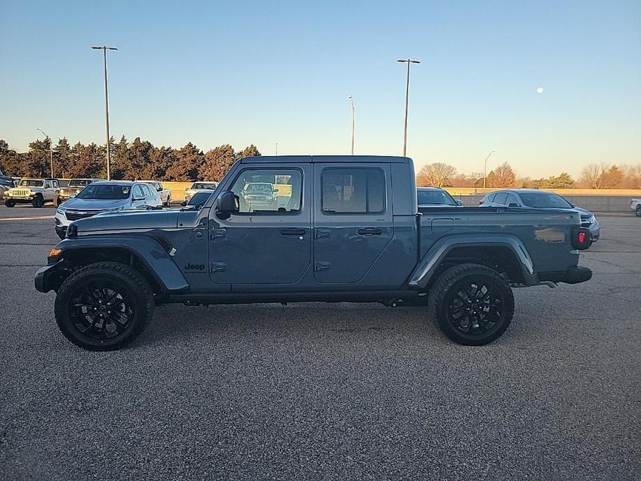 new 2025 Jeep Gladiator car, priced at $43,180