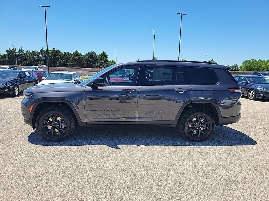 new 2024 Jeep Grand Cherokee L car, priced at $47,530