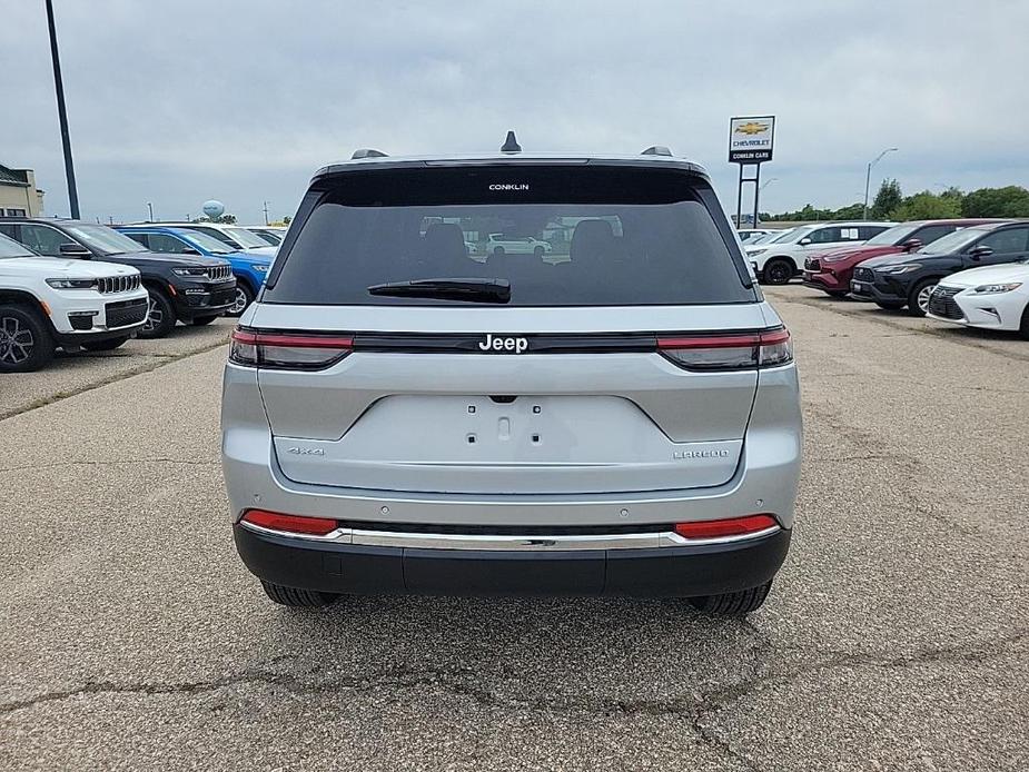 new 2024 Jeep Grand Cherokee car, priced at $38,175