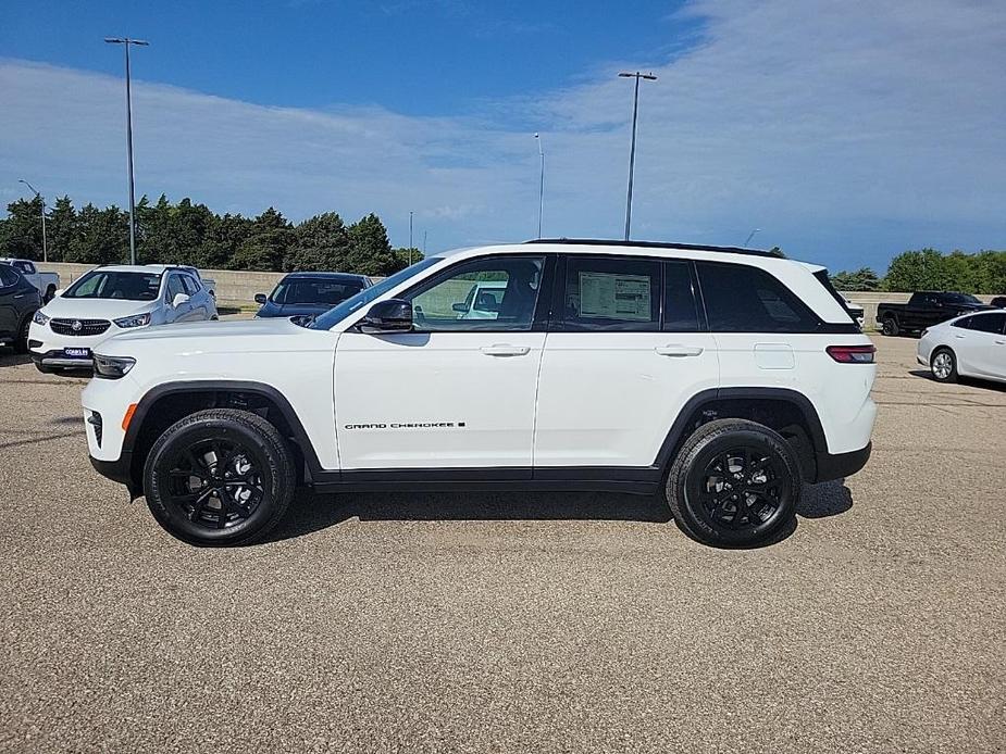 new 2024 Jeep Grand Cherokee car, priced at $41,435