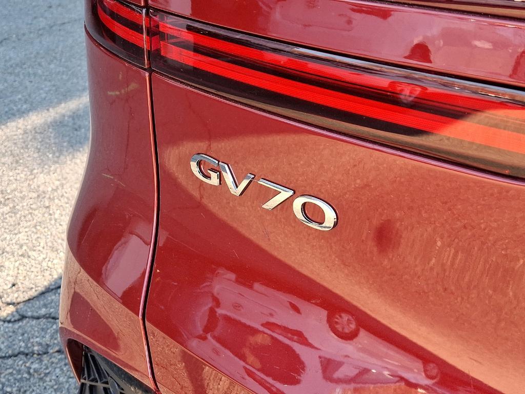 new 2025 Genesis GV70 car, priced at $61,310