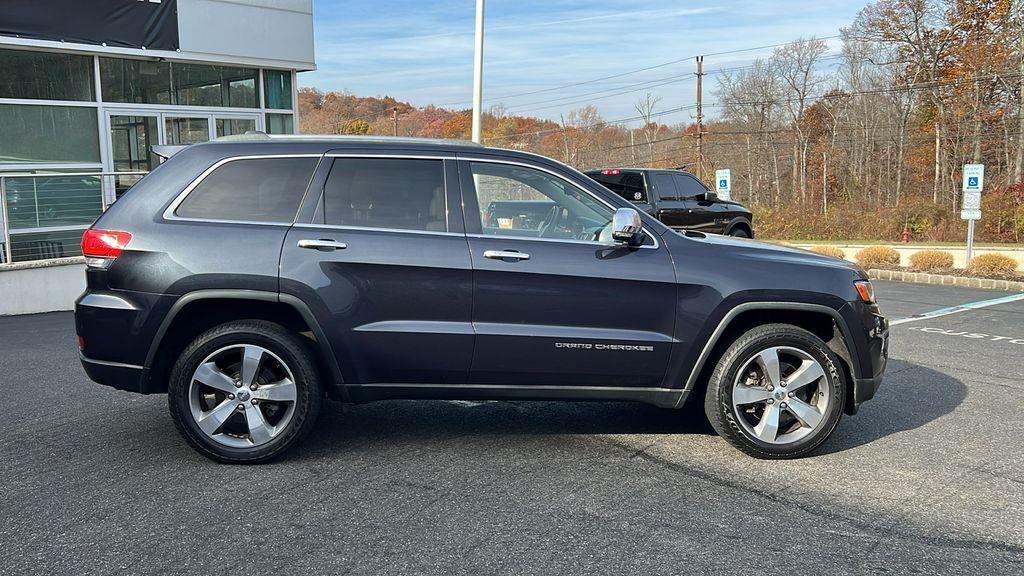 used 2014 Jeep Grand Cherokee car, priced at $10,749