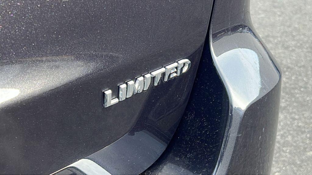 used 2014 Jeep Grand Cherokee car, priced at $10,749