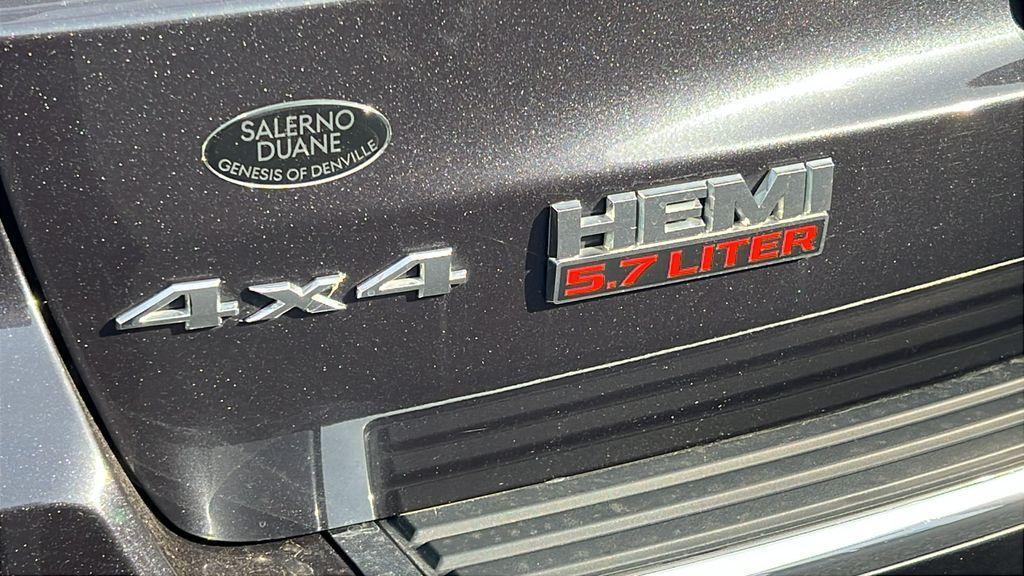 used 2014 Jeep Grand Cherokee car, priced at $10,749