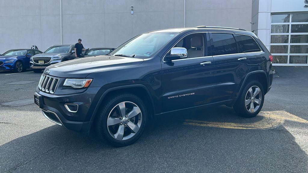 used 2014 Jeep Grand Cherokee car, priced at $10,749
