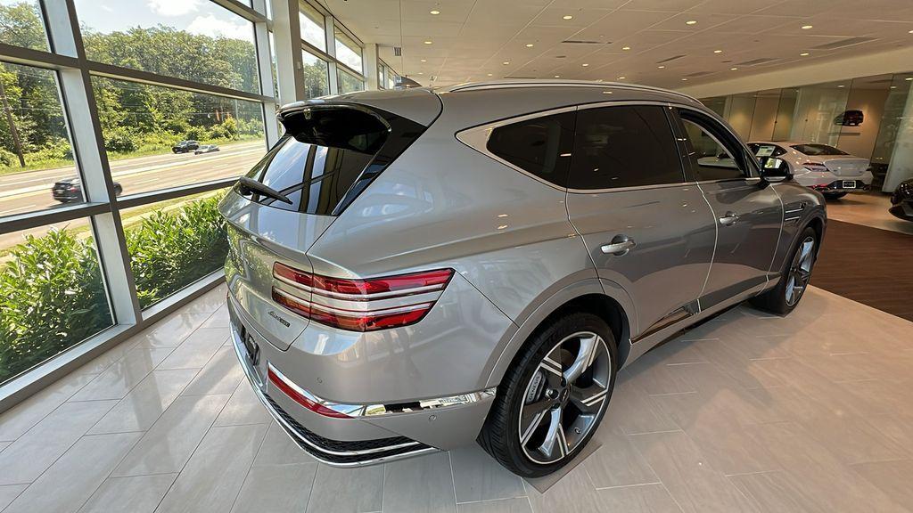 new 2025 Genesis GV80 car, priced at $81,375