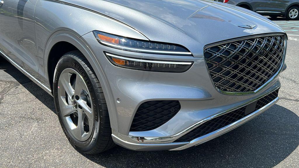 new 2026 Genesis GV70 car, priced at $57,925