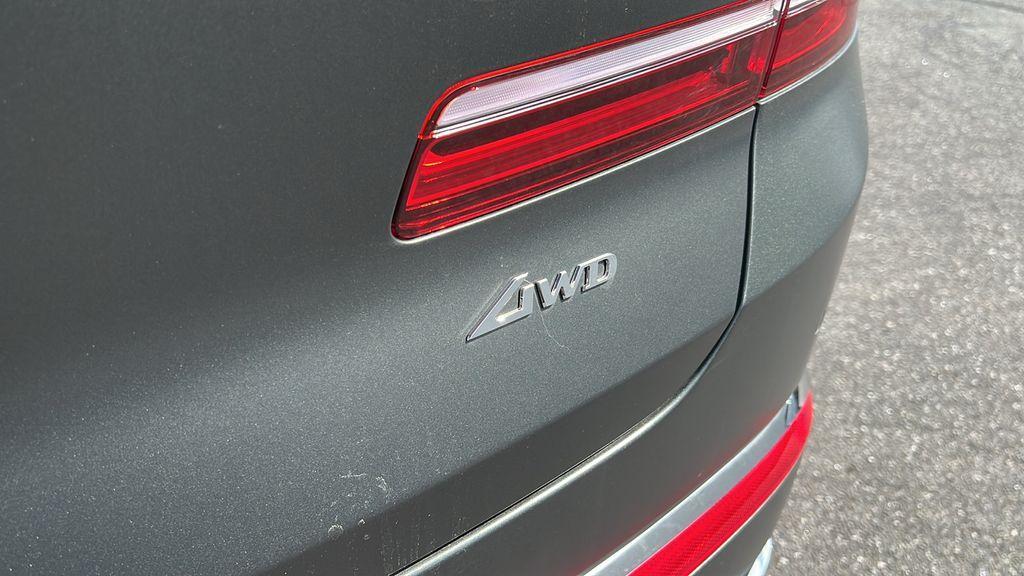 new 2025 Genesis GV80 car, priced at $61,394