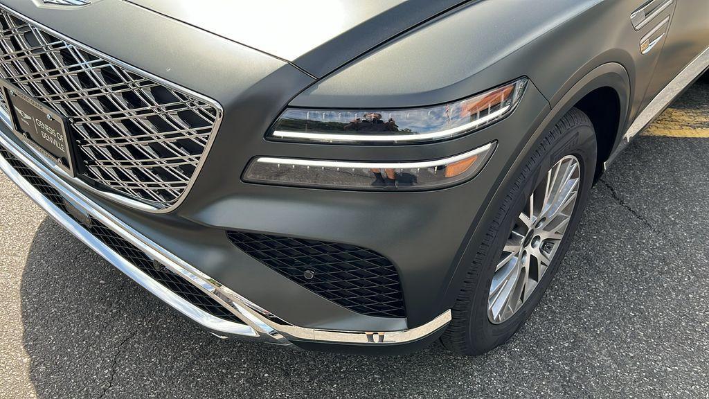 new 2025 Genesis GV80 car, priced at $61,394
