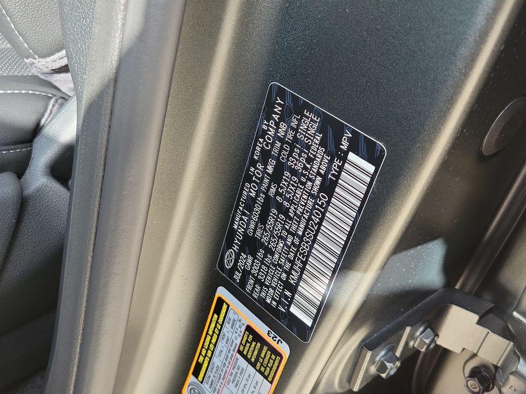 new 2025 Genesis GV80 car, priced at $61,394