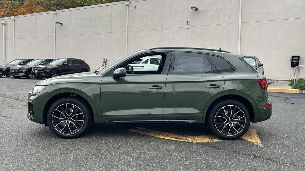 used 2021 Audi SQ5 car, priced at $29,689