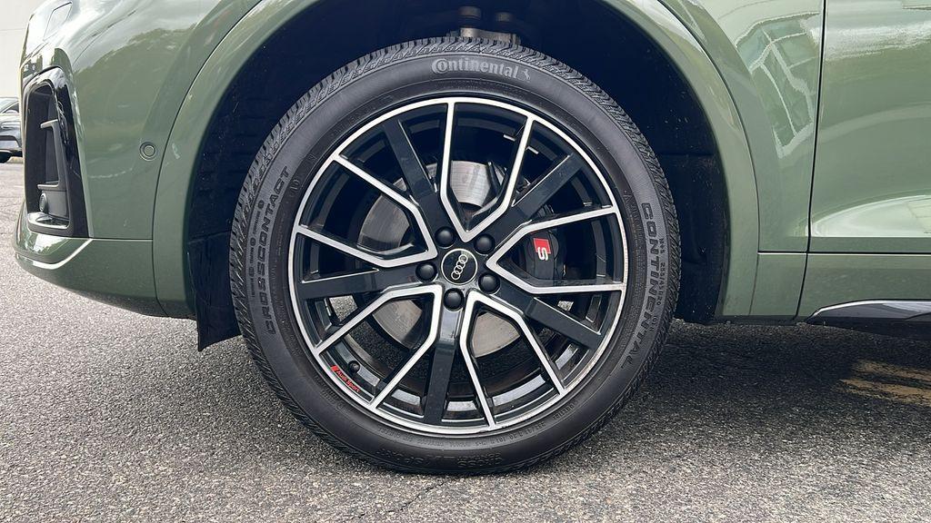 used 2021 Audi SQ5 car, priced at $29,689