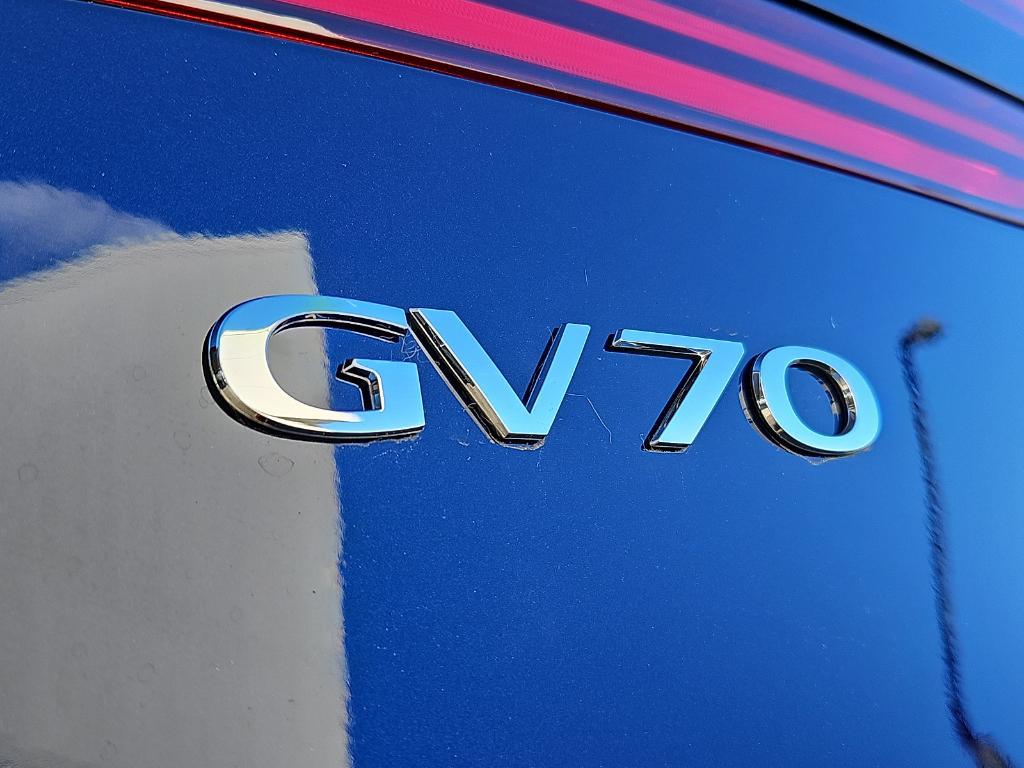 new 2025 Genesis GV70 car, priced at $67,125