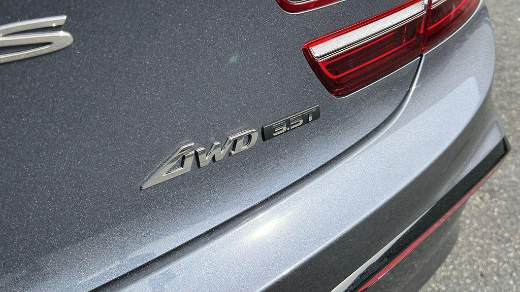 new 2026 Genesis G80 car, priced at $81,700
