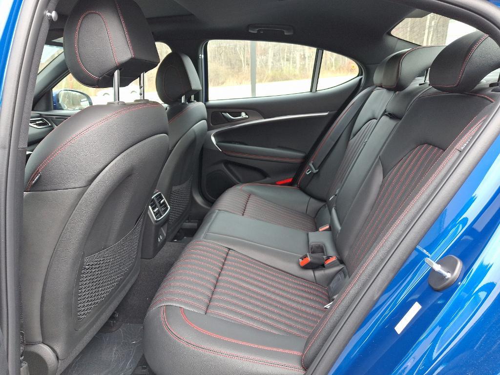 new 2025 Genesis G70 car, priced at $55,560