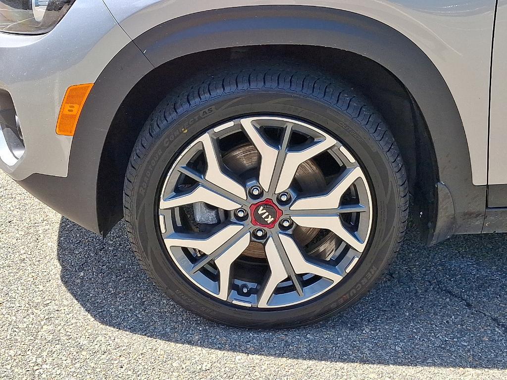 used 2021 Kia Seltos car, priced at $18,887