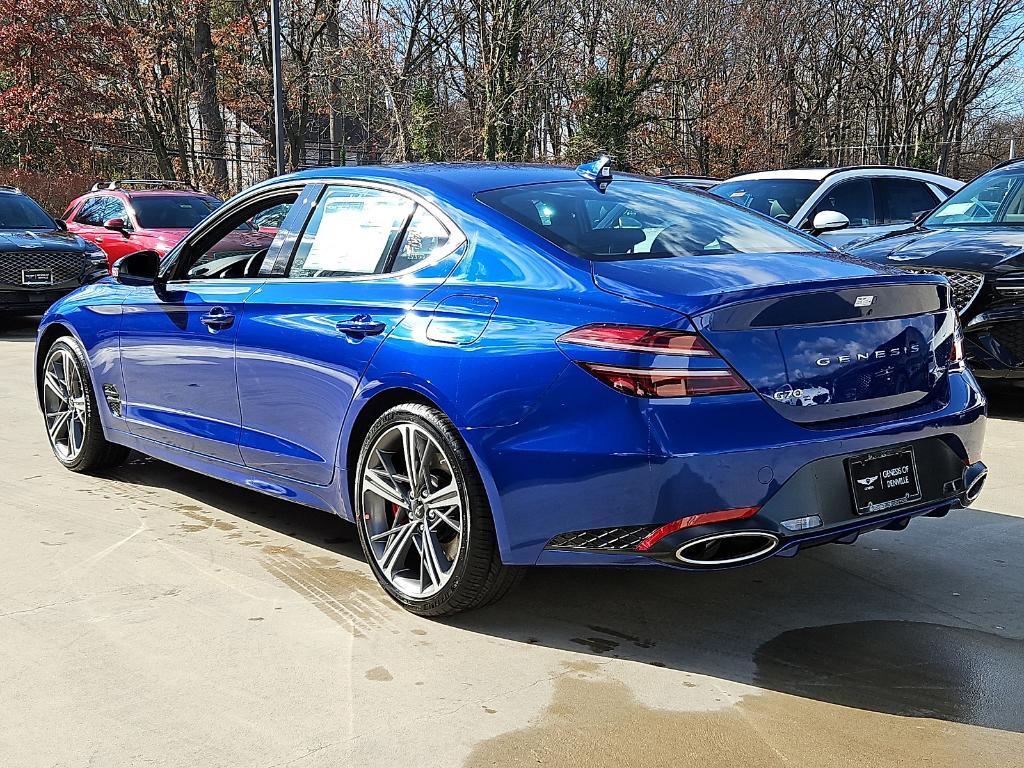 new 2025 Genesis G70 car, priced at $50,405