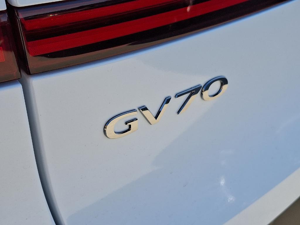 new 2025 Genesis GV70 car, priced at $61,239