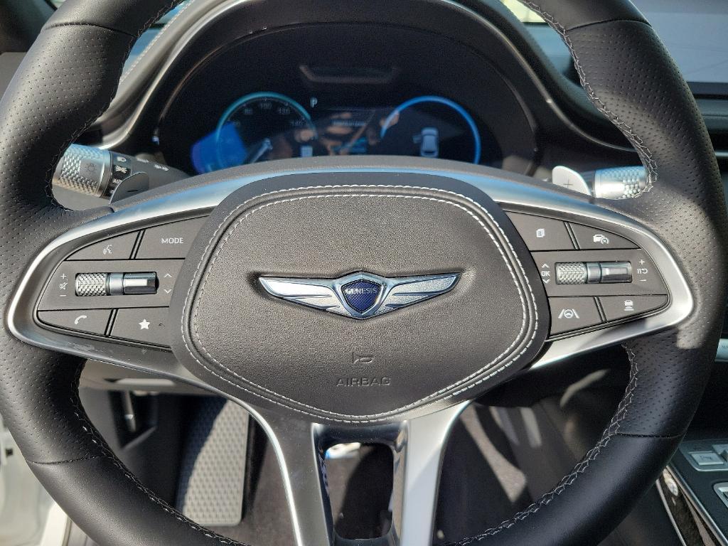 new 2025 Genesis GV70 car, priced at $69,790