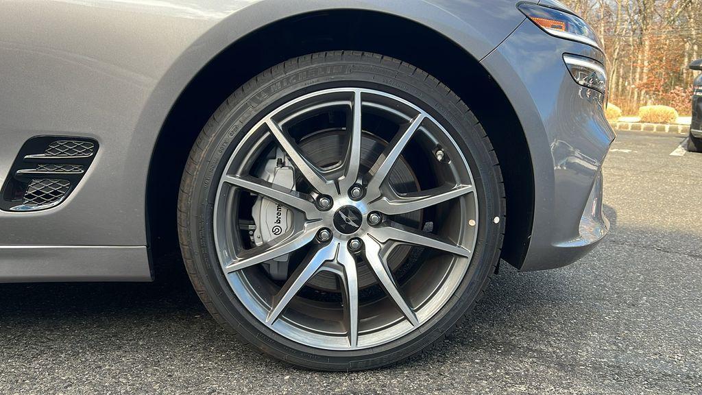 new 2026 Genesis G70 car, priced at $52,390
