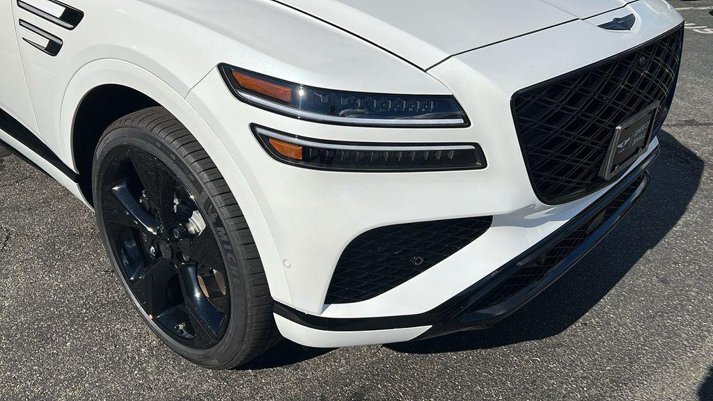 new 2026 Genesis GV80 car, priced at $85,980