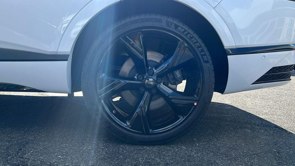 new 2026 Genesis GV80 car, priced at $85,980