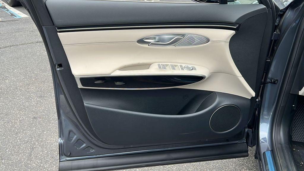 new 2026 Genesis GV70 car, priced at $50,130